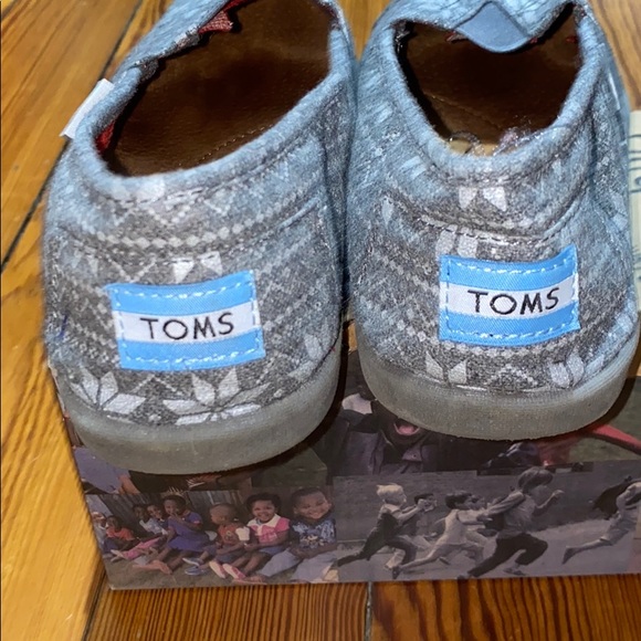 Silver Snowflake Toms - Picture 5 of 6